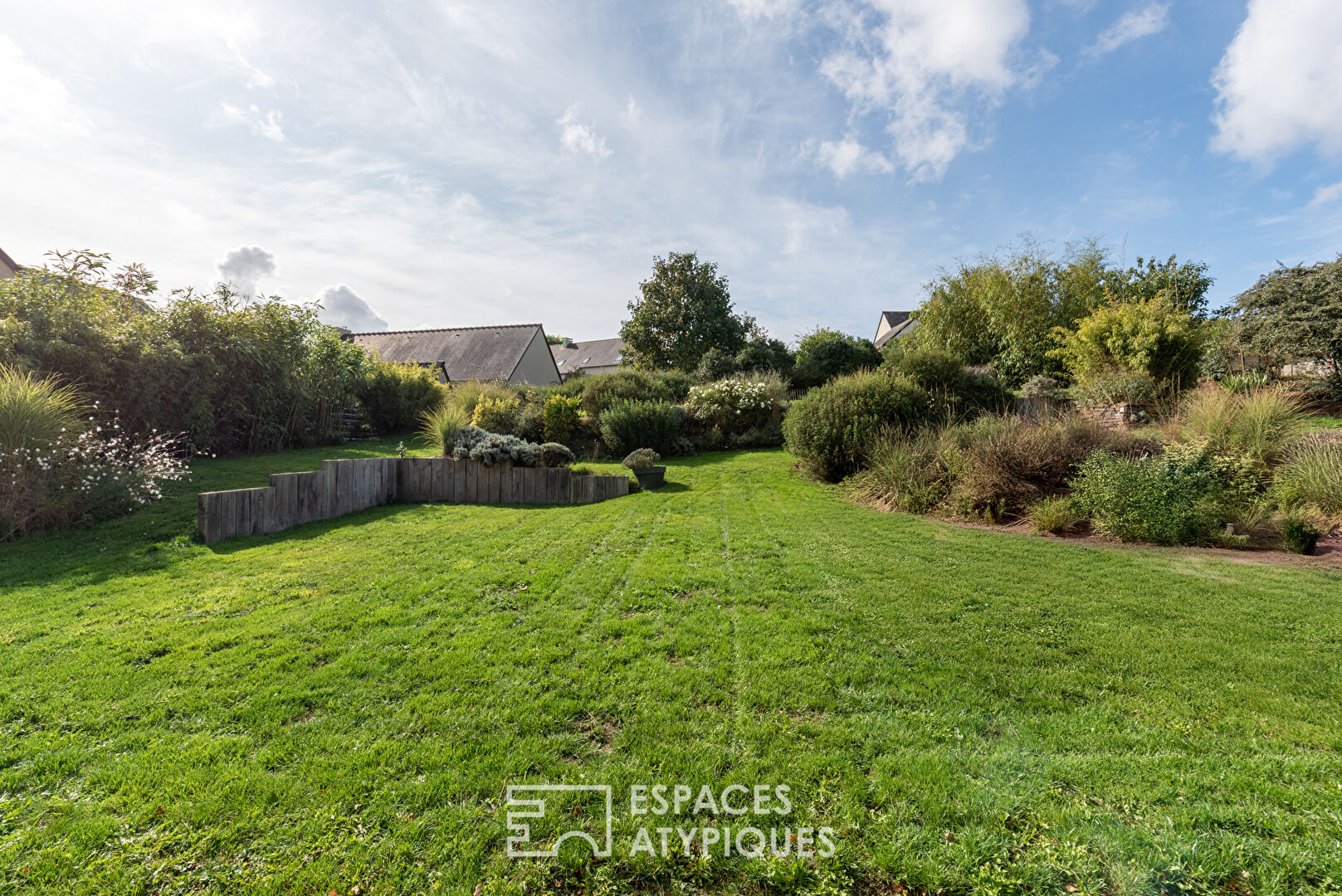 Contemporaine familiale avec vue contemplative
