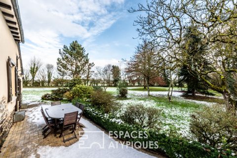 Corps de ferme et sa dépendance grand format