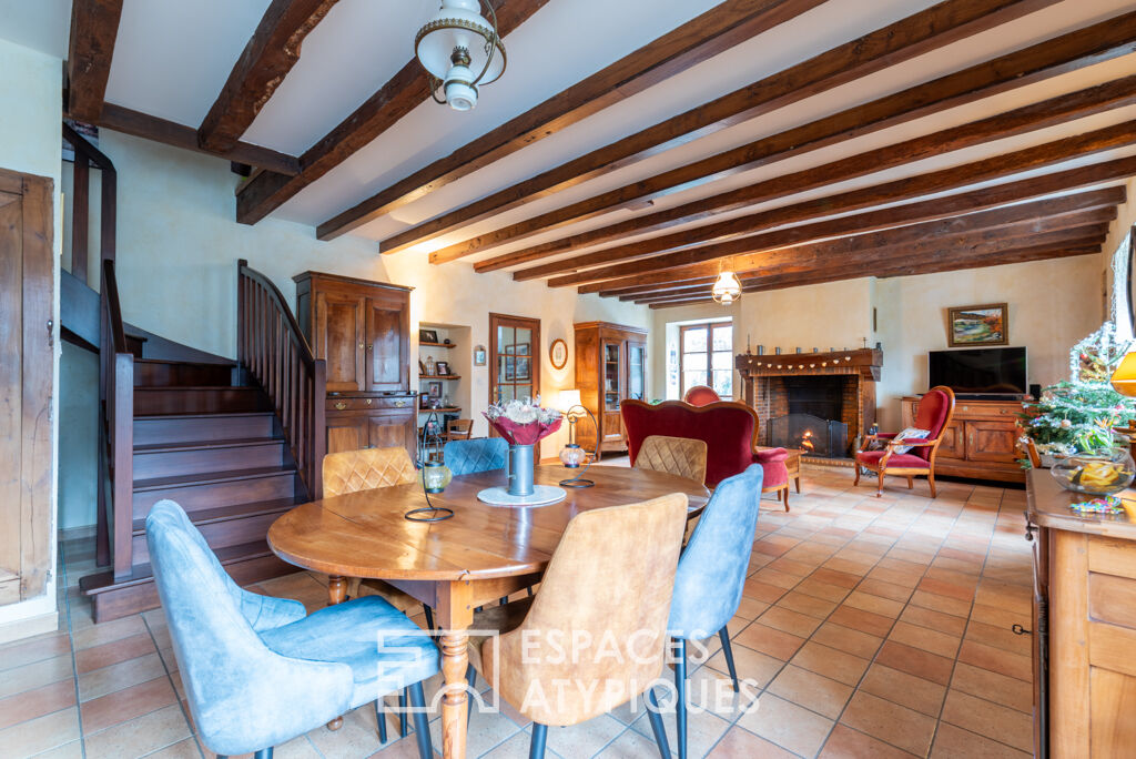 Corps de ferme et sa dépendance grand format