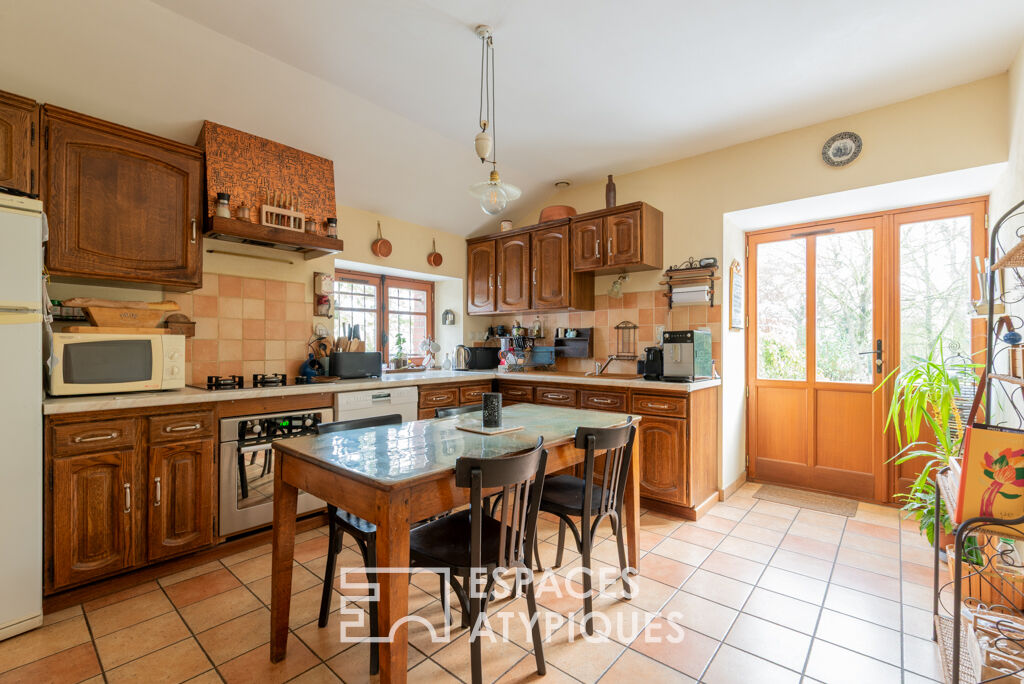 Corps de ferme et sa dépendance grand format