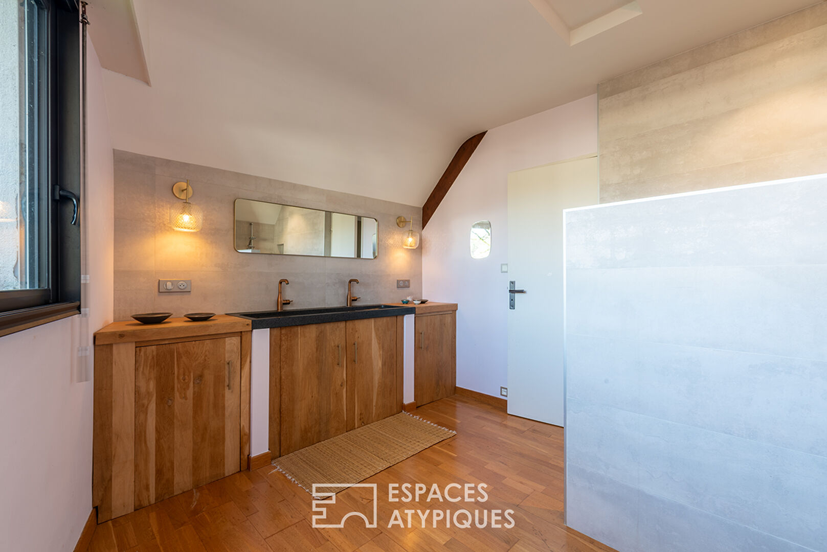 Généreuse villa d&rsquo;architecte familiale