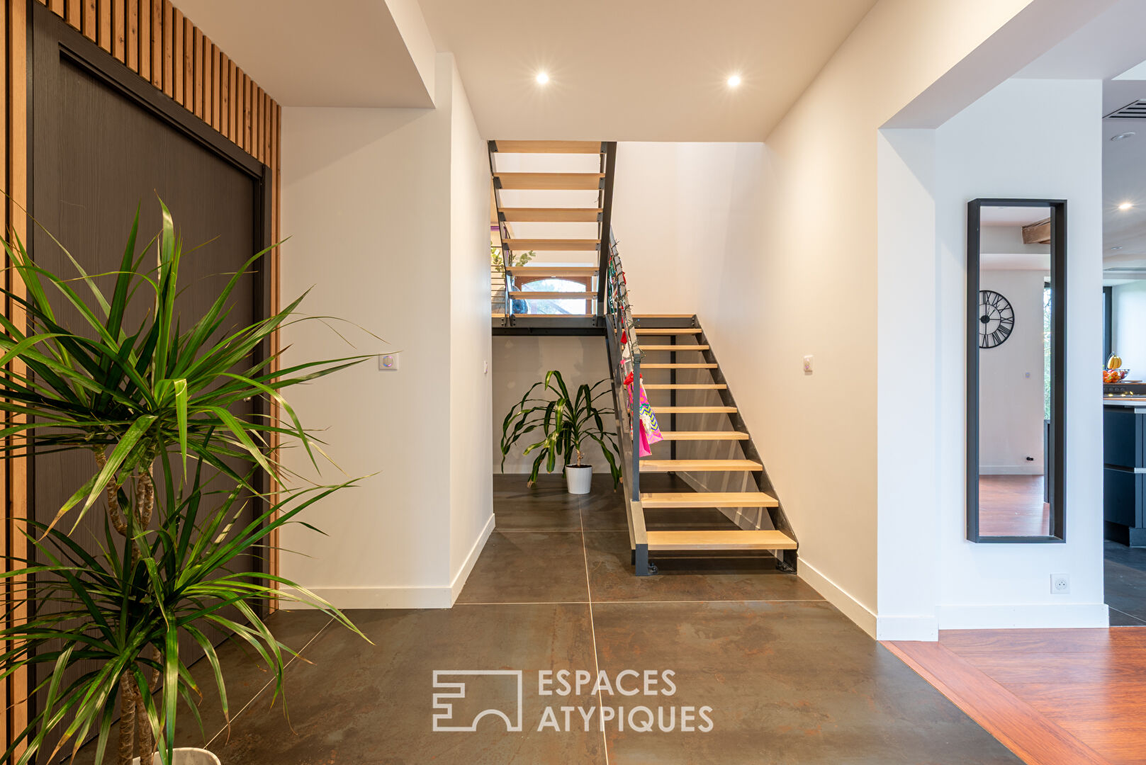 Vaste longère contemporaine au coeur de la nature