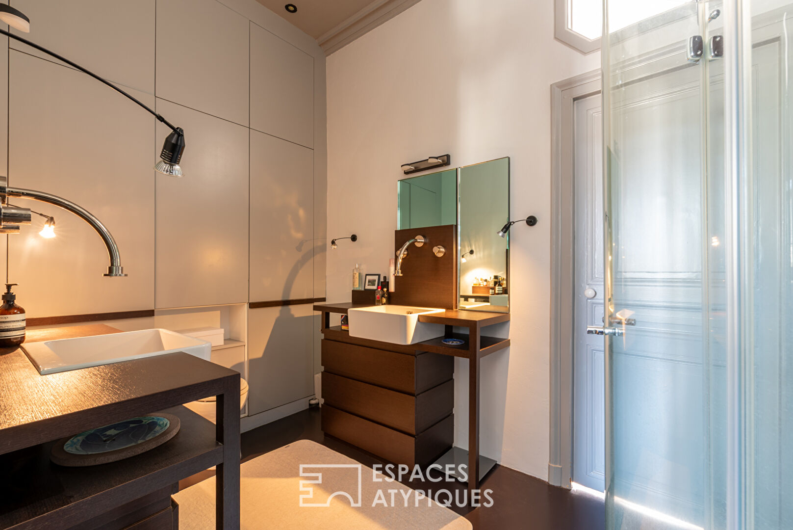 Appartement sur les quais à l&rsquo;élégance intemporelle