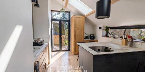 Longère en pierre rénovée avec jardin