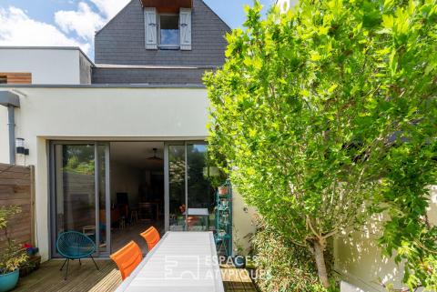 Maison rénovée et son jardin