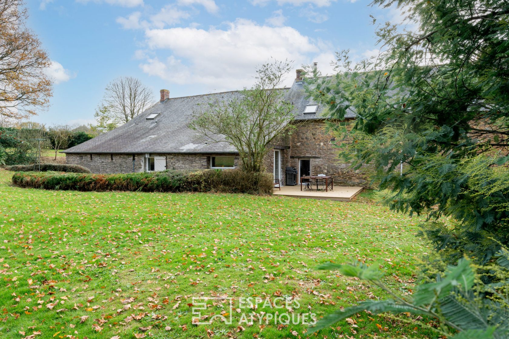 La ferme de la colline