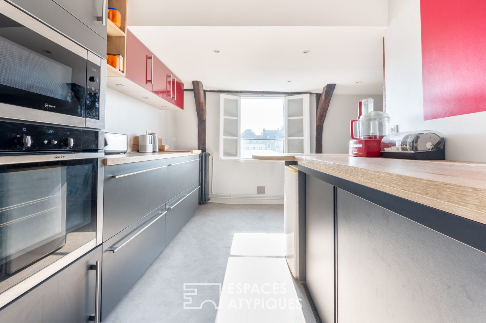 Creative apartment with a view – Rennes center