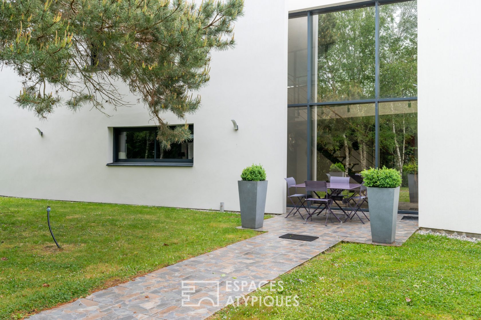 House Cruise Design – – 500 m² at the gates of Rennes