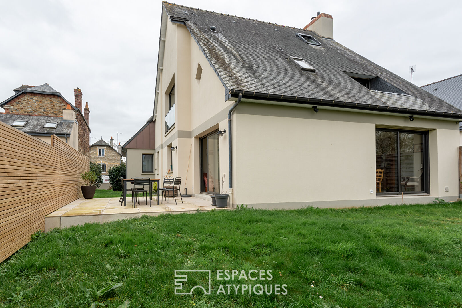 Pretty family house, townhouse, new – Jeanne d’Arc Rennes district