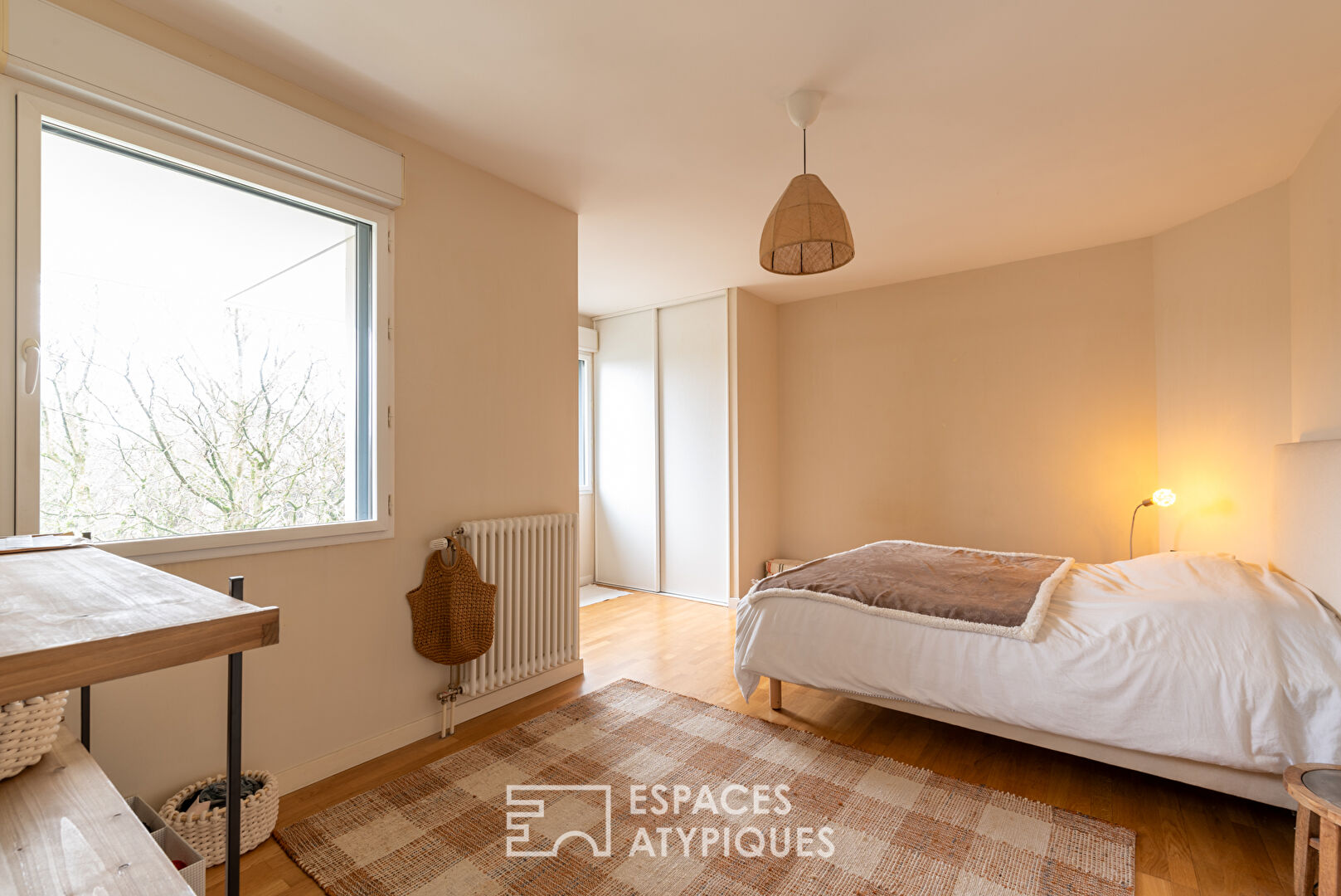 Luxury apartment, bright and quiet in the very center