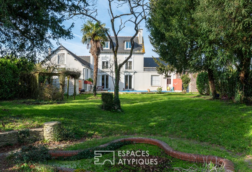 Originale maison de maître fin XIXème à réinterpréter au Sud de Rennes