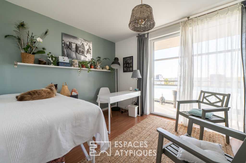 Exotic and bioclimatic duplex with 4 bedrooms and 2 terraces – CHANTEPIE