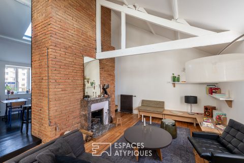 Loft style with 2 bedrooms, train station district – Rennes city center