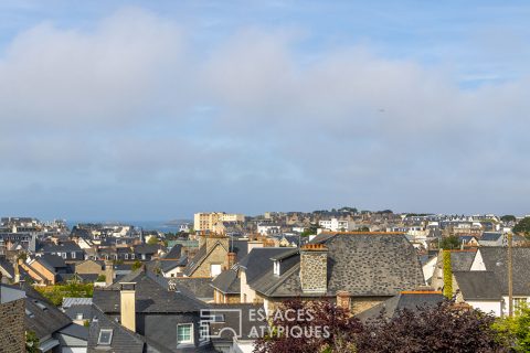 The sea over the rooftops