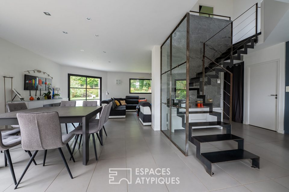 35410 CHATEAUGIRON - La contemporaine exotique - Réf. EARE247