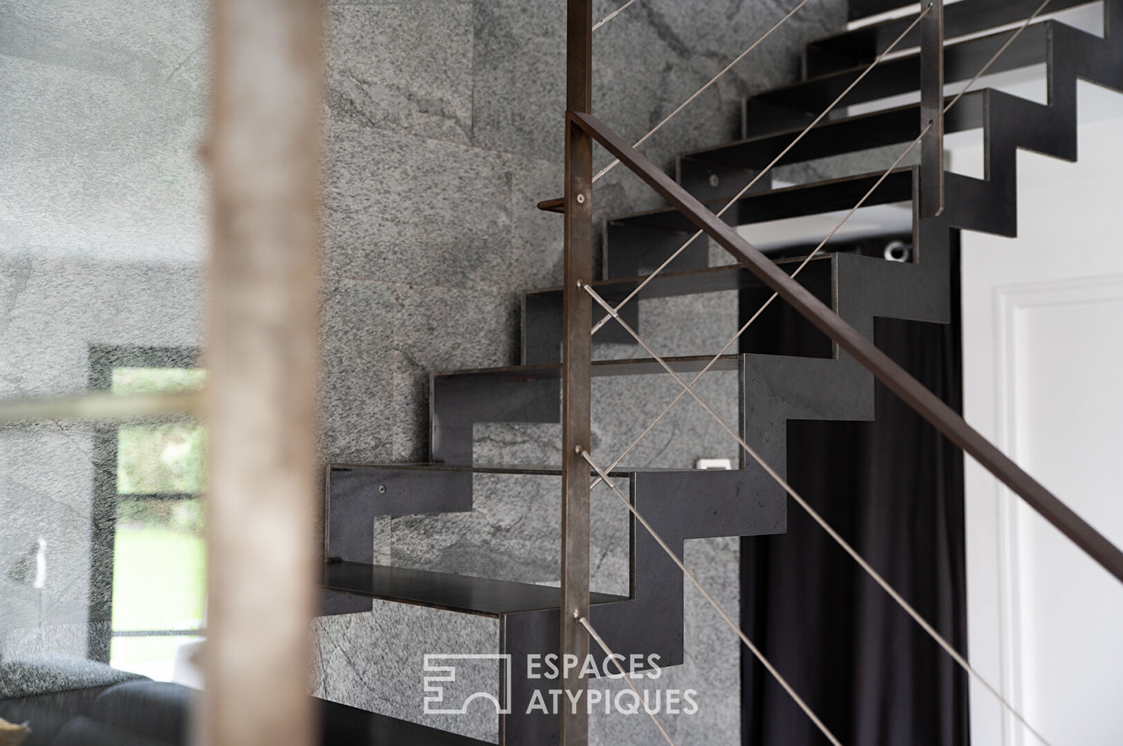 La contemporaine exotique