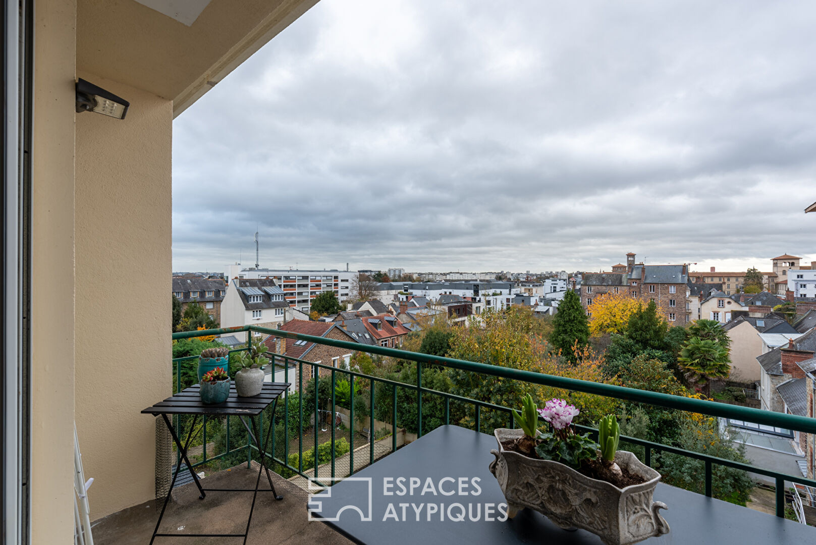 Appartement Cosy avec vue au coeur du Thabor