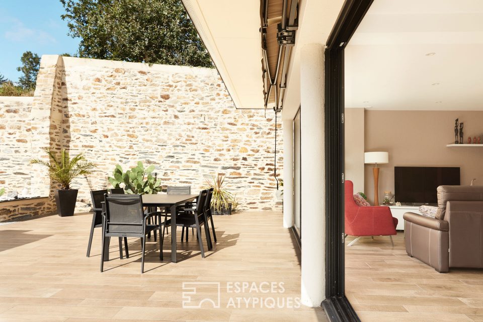 29450 SIZUN - Maison d'architecte et sa terrasse intimiste - Réf. 1005EAF