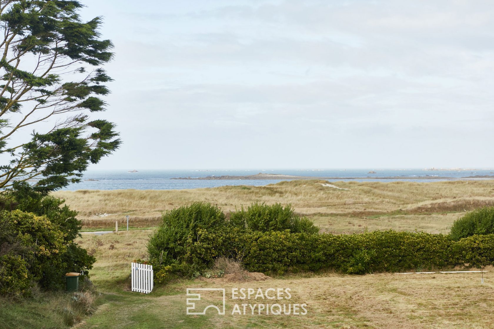 Maison des années 50 en bord de plage