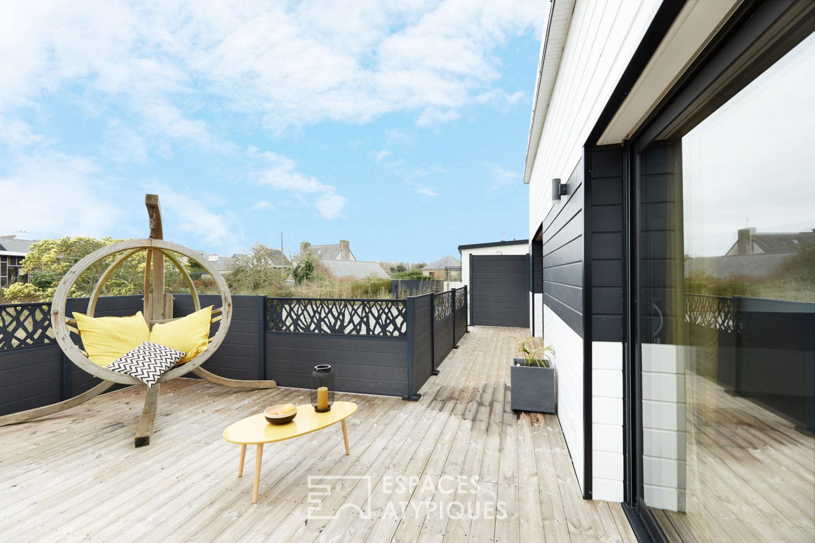 Contemporaine inversée avec vue panoramique
