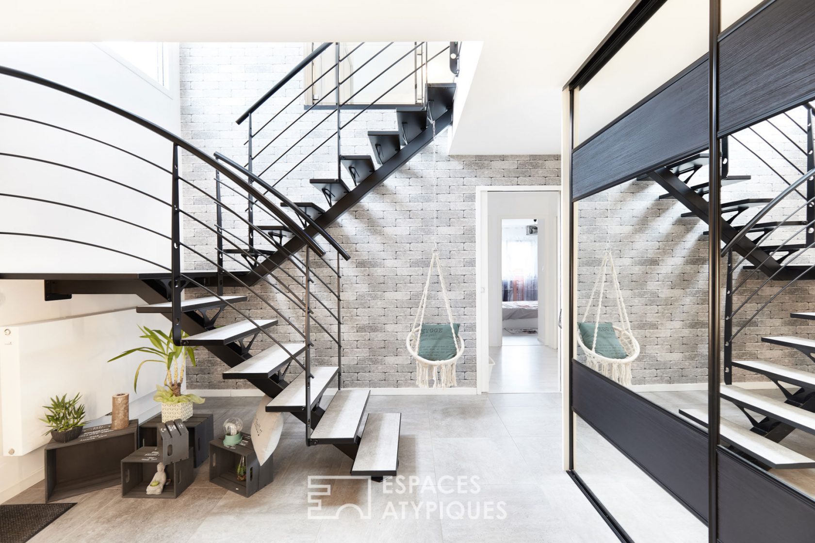Contemporaine inversée avec vue panoramique