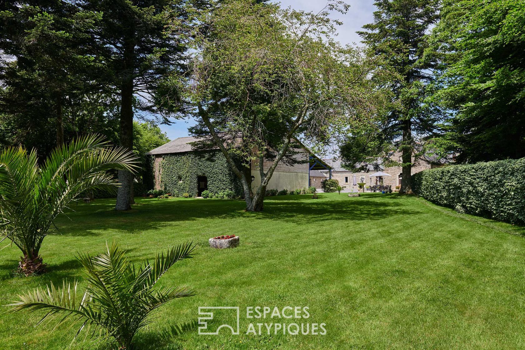 Corps de ferme en baie de Douarnenez