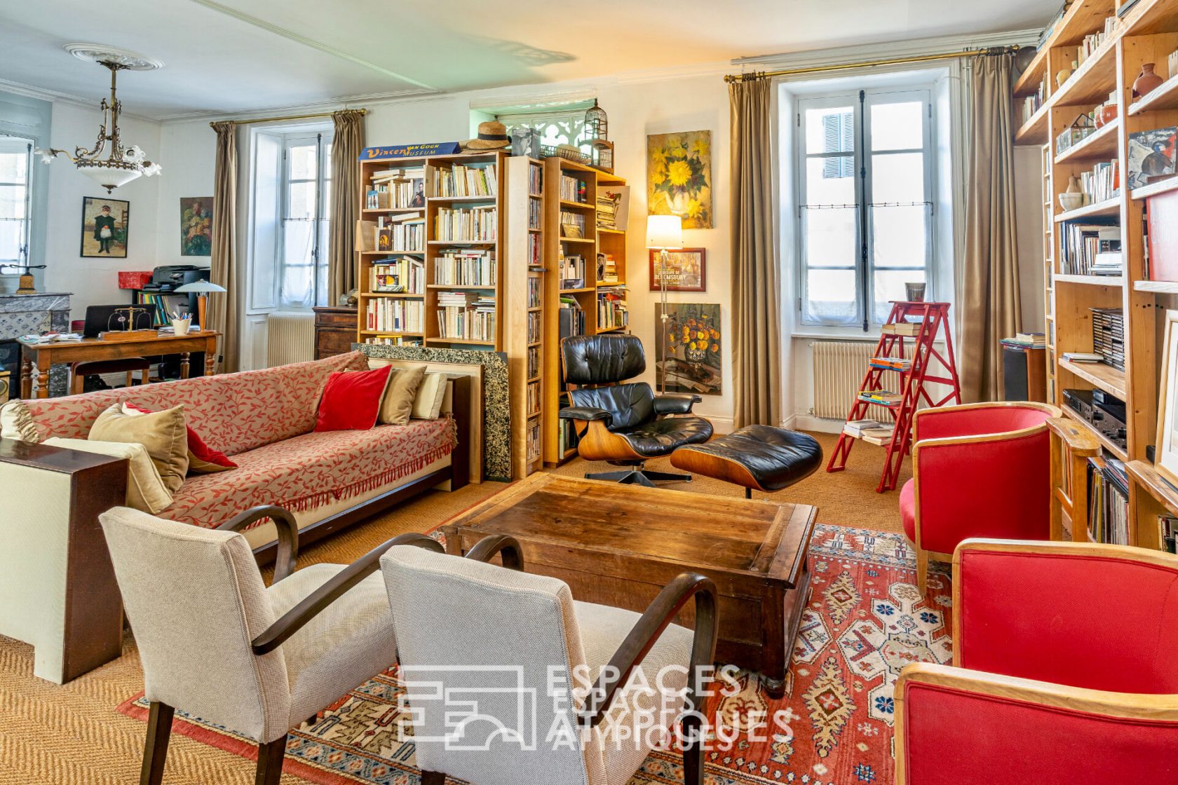 Maison de Maître avec dépendance