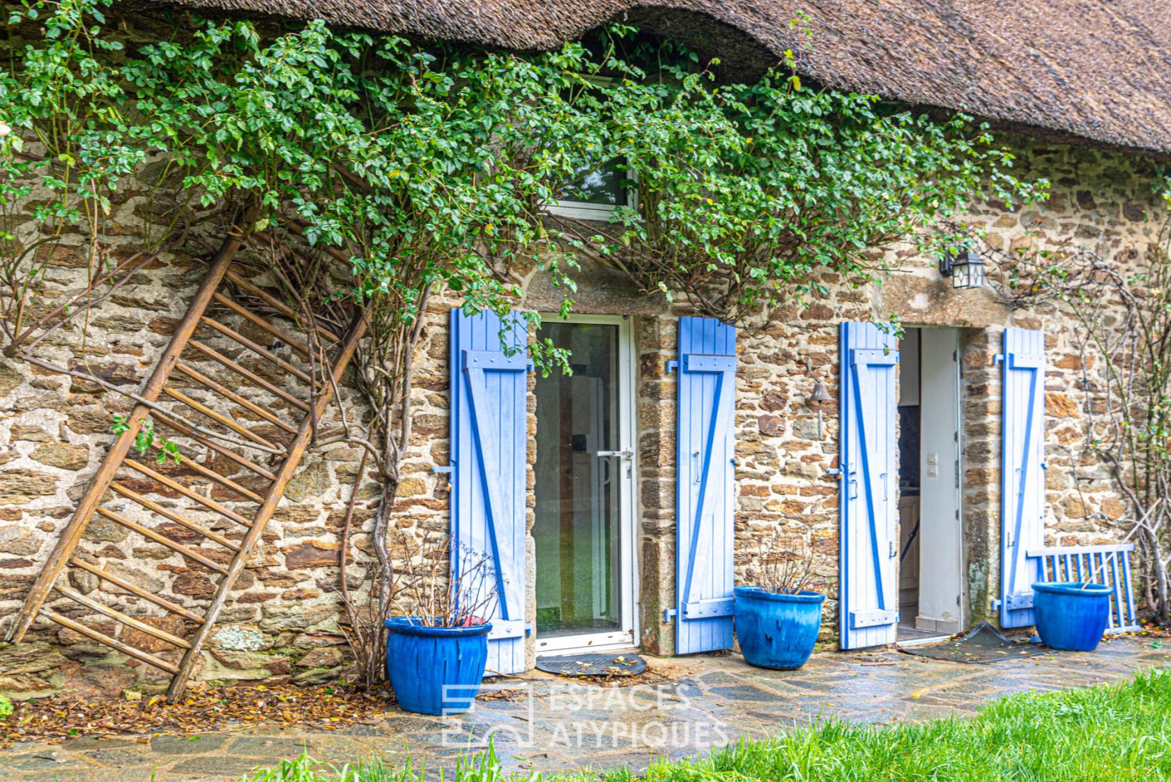 Authentic cottage in its privileged setting