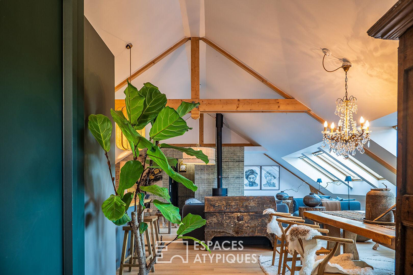 Loft avec gîte et atelier à l’environnement bucolique