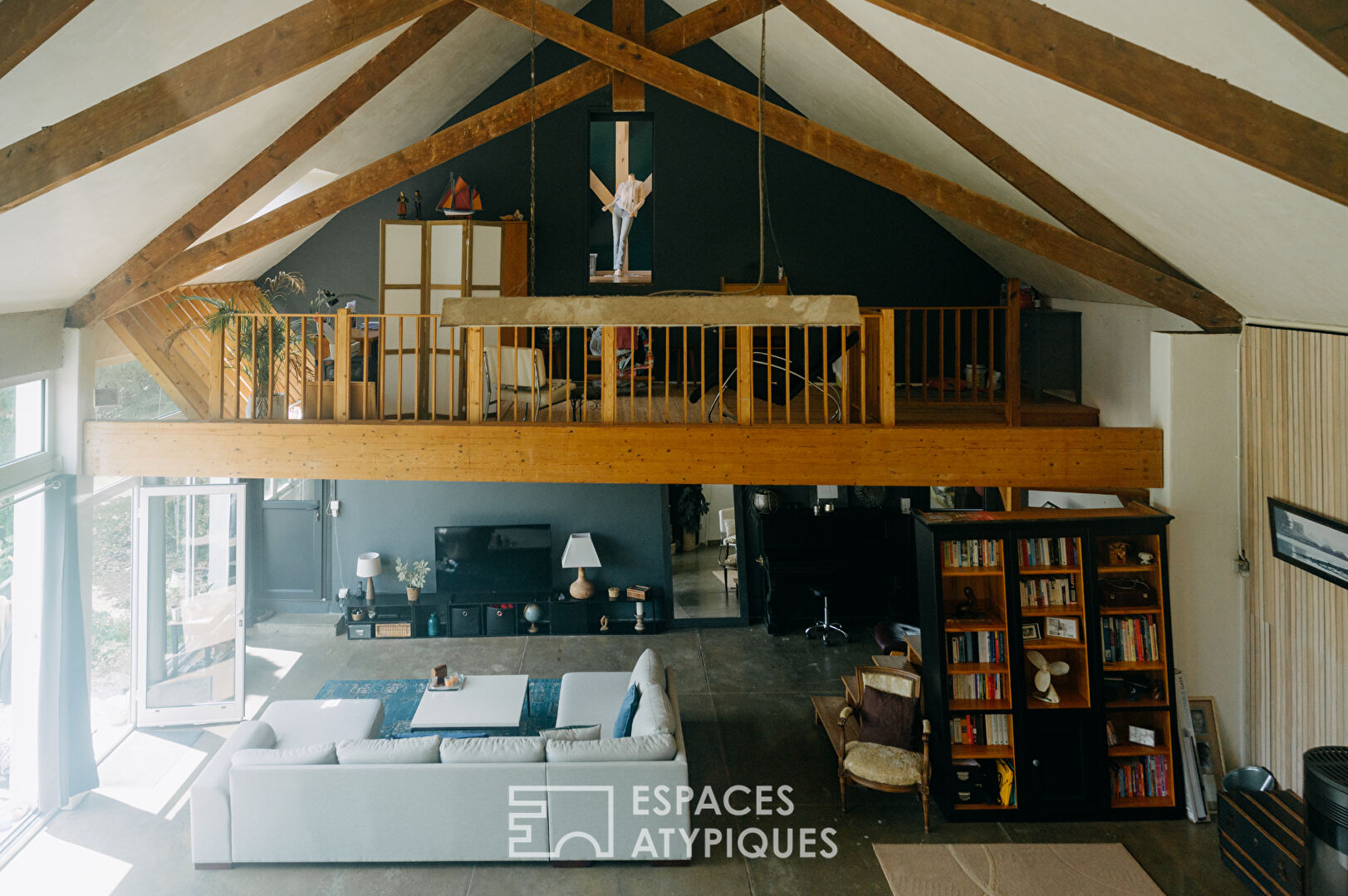 Ancienne école réhabilitée en Loft à la campagne.