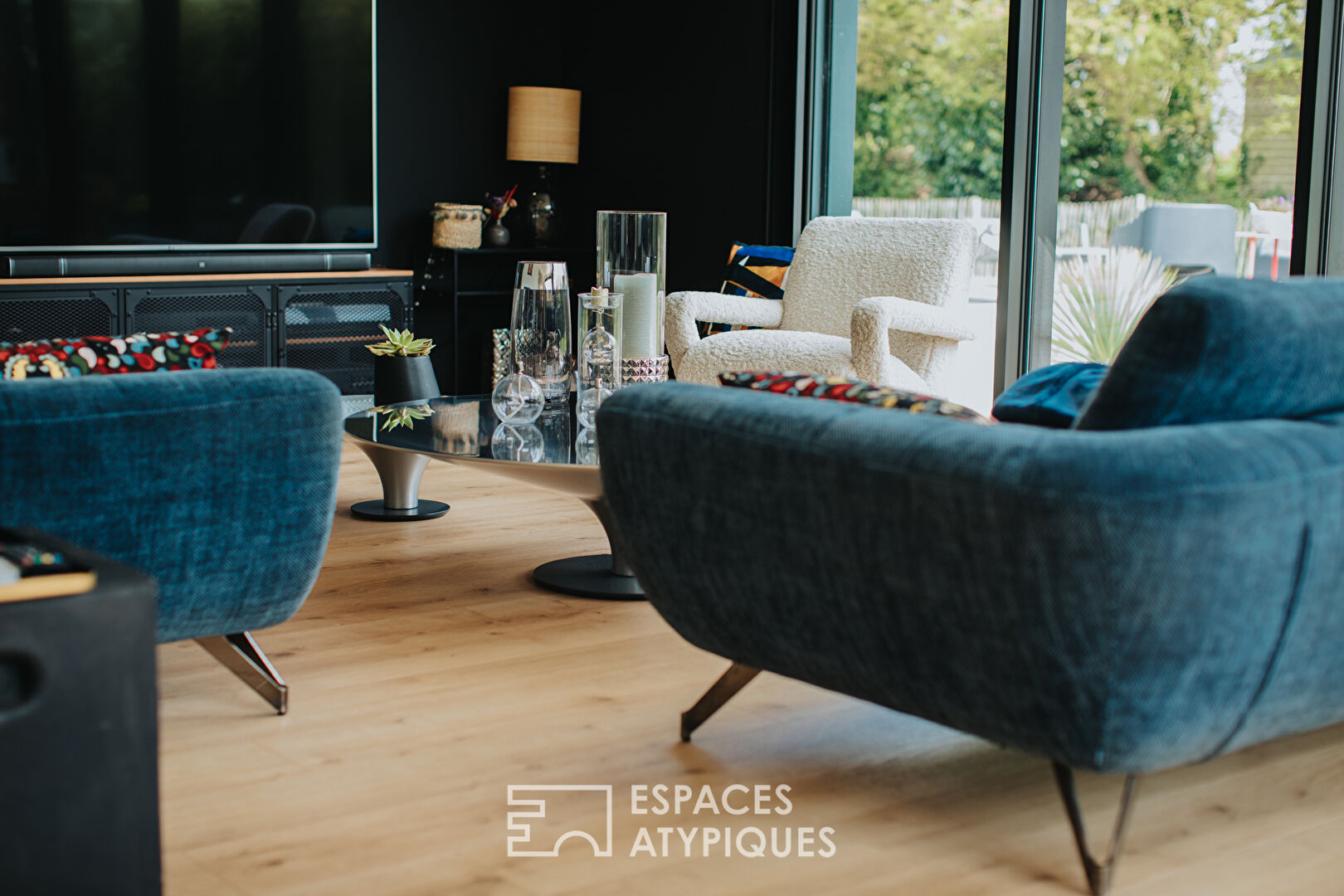 Contemporaine familiale avec piscine