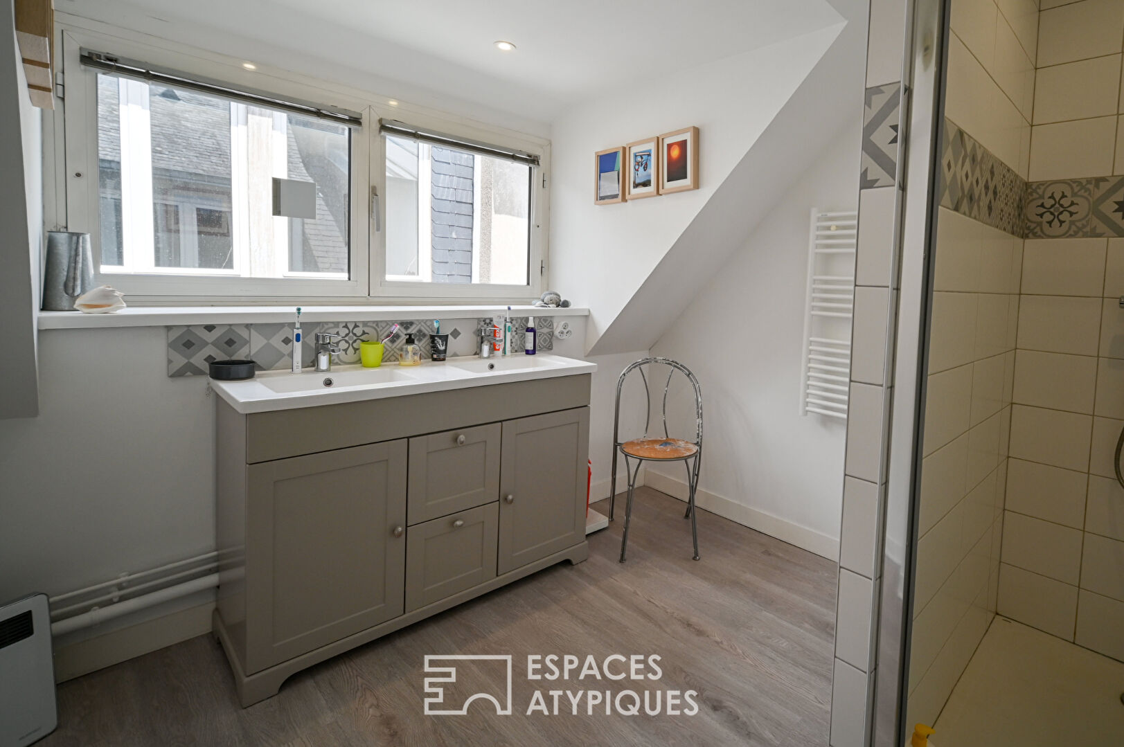 Character apartment overlooking the Odet