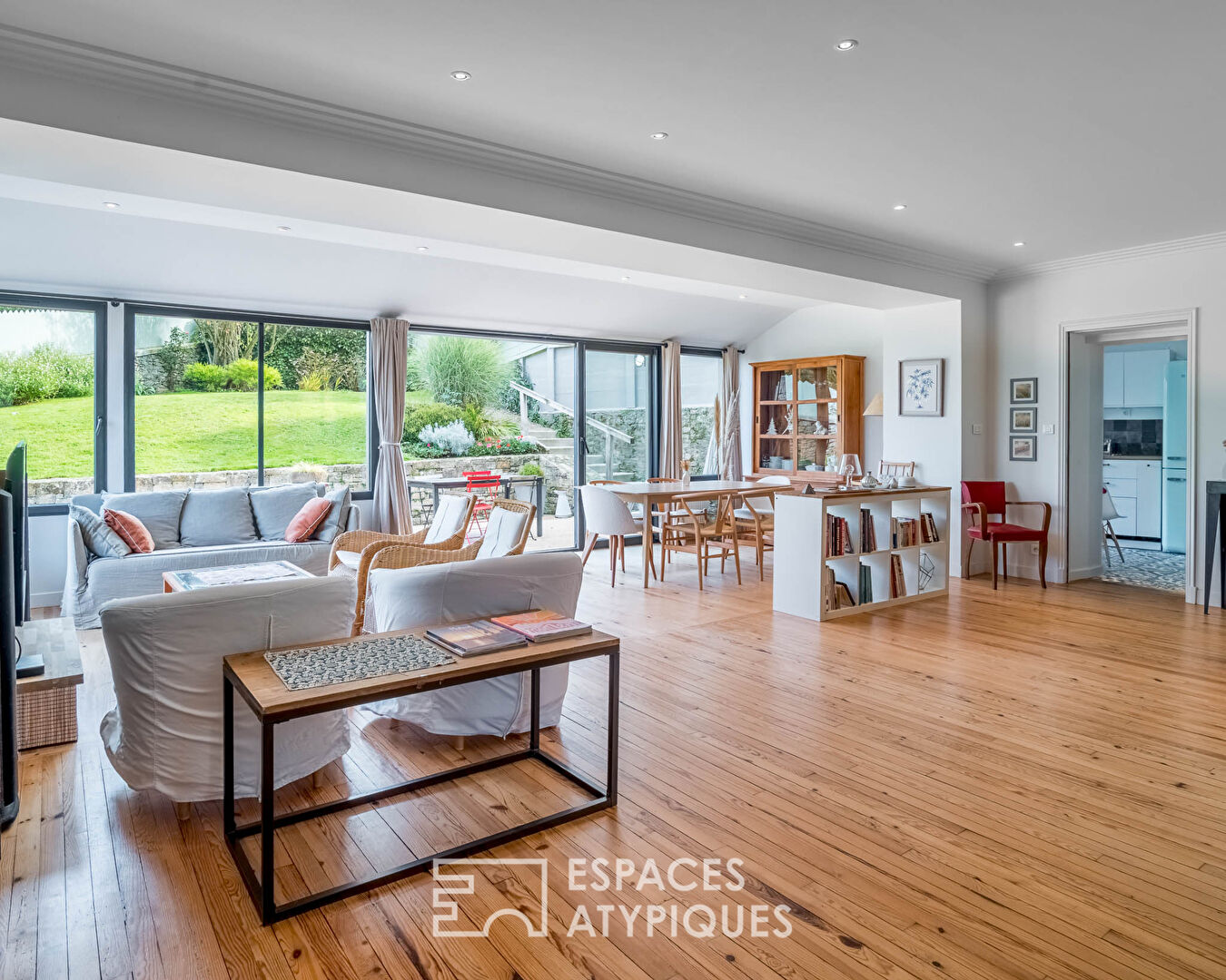 Maison de ville à la vue panoramique
