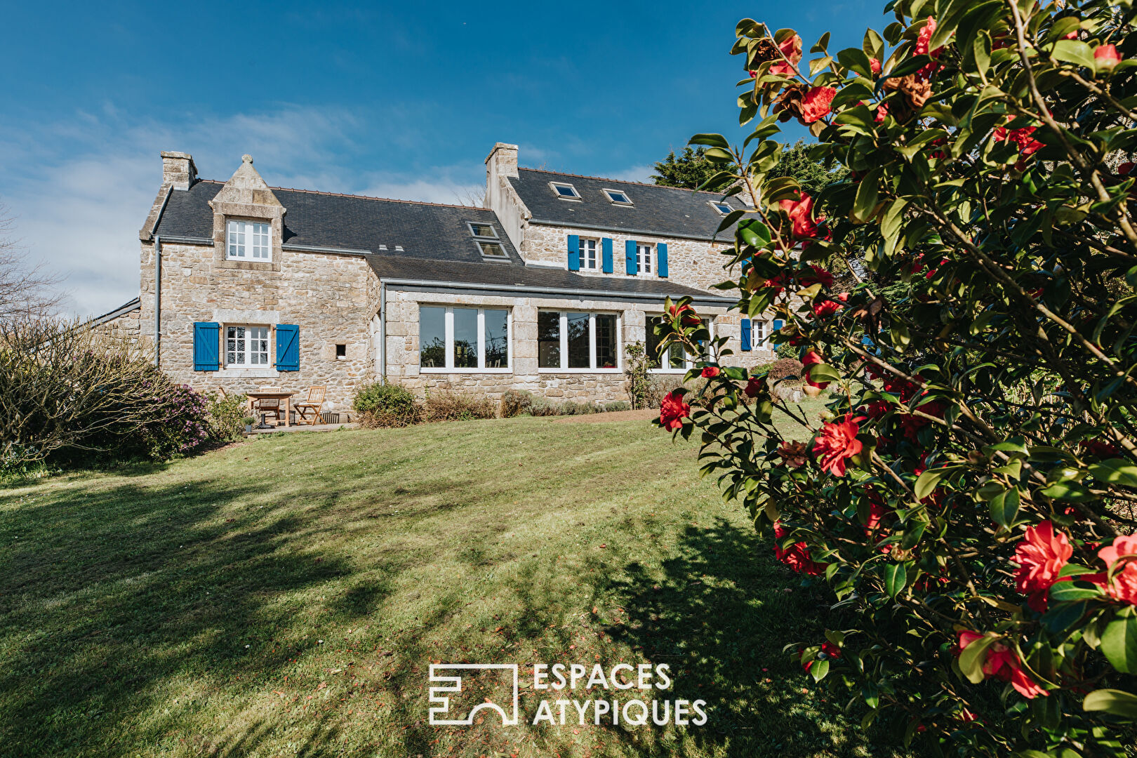 Corps de ferme rénové à deux pas des plages