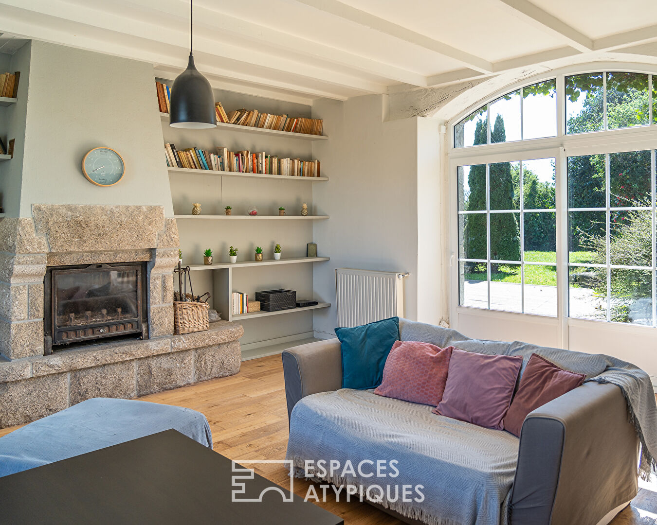 Propriété de caractère à deux pas des plages