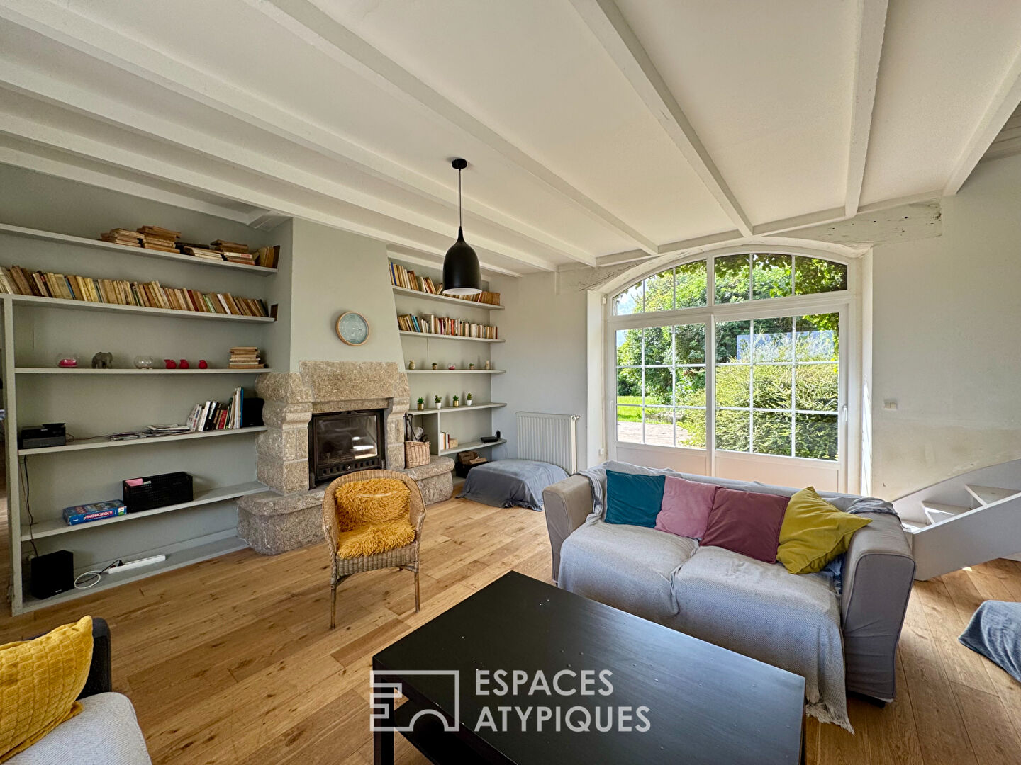 Propriété de caractère à deux pas des plages