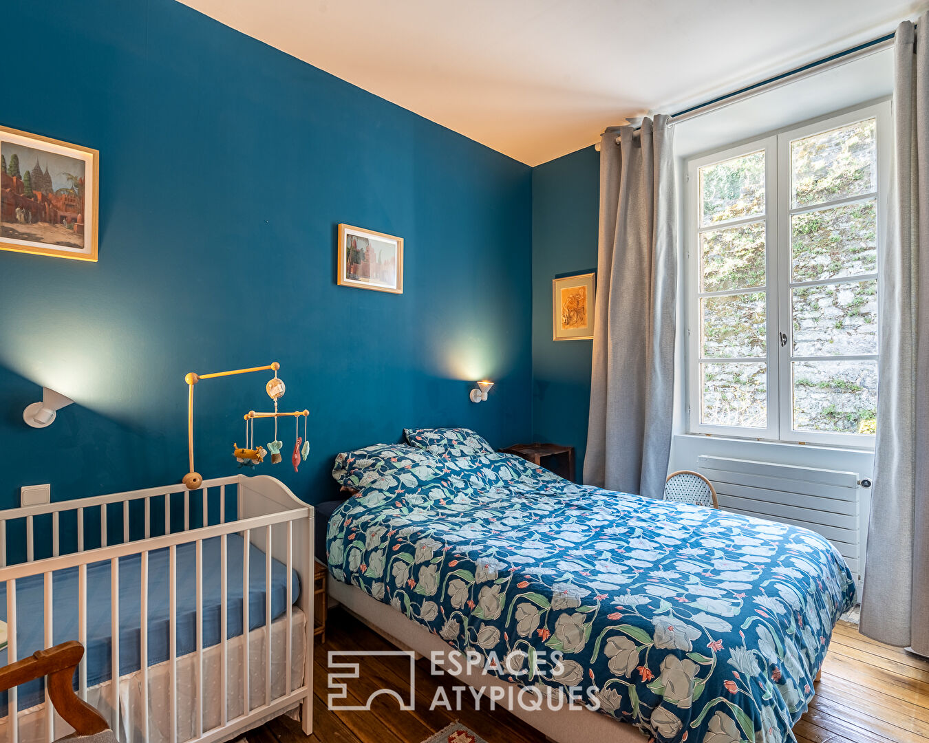 L’élégance d’un appartement style haussmannien avec jardin privé