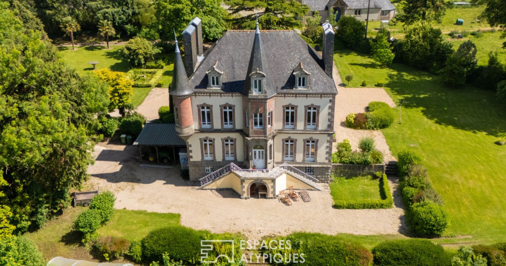 Vie de château à deux pas de Landerneau