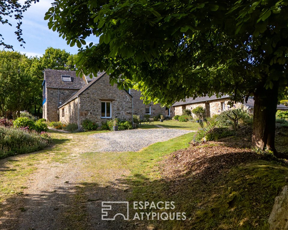 Longère de charme avec piscine dans son cadre  champêtre