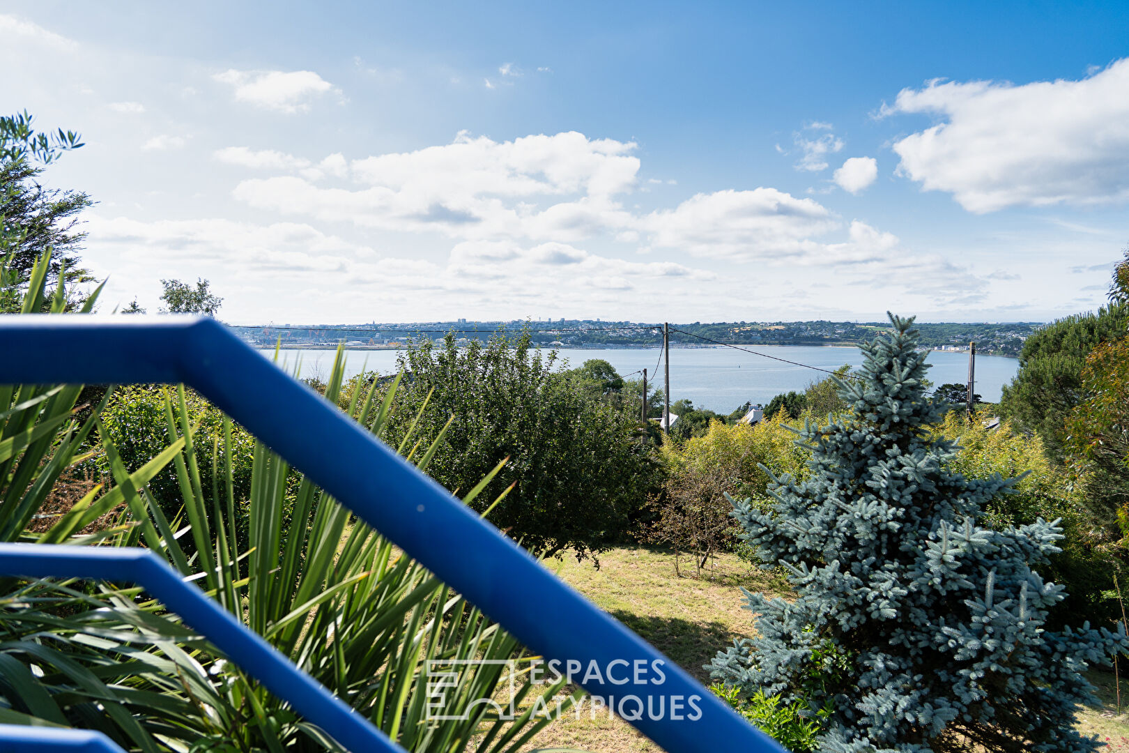 Une maison d&rsquo;architecte, face à la mer