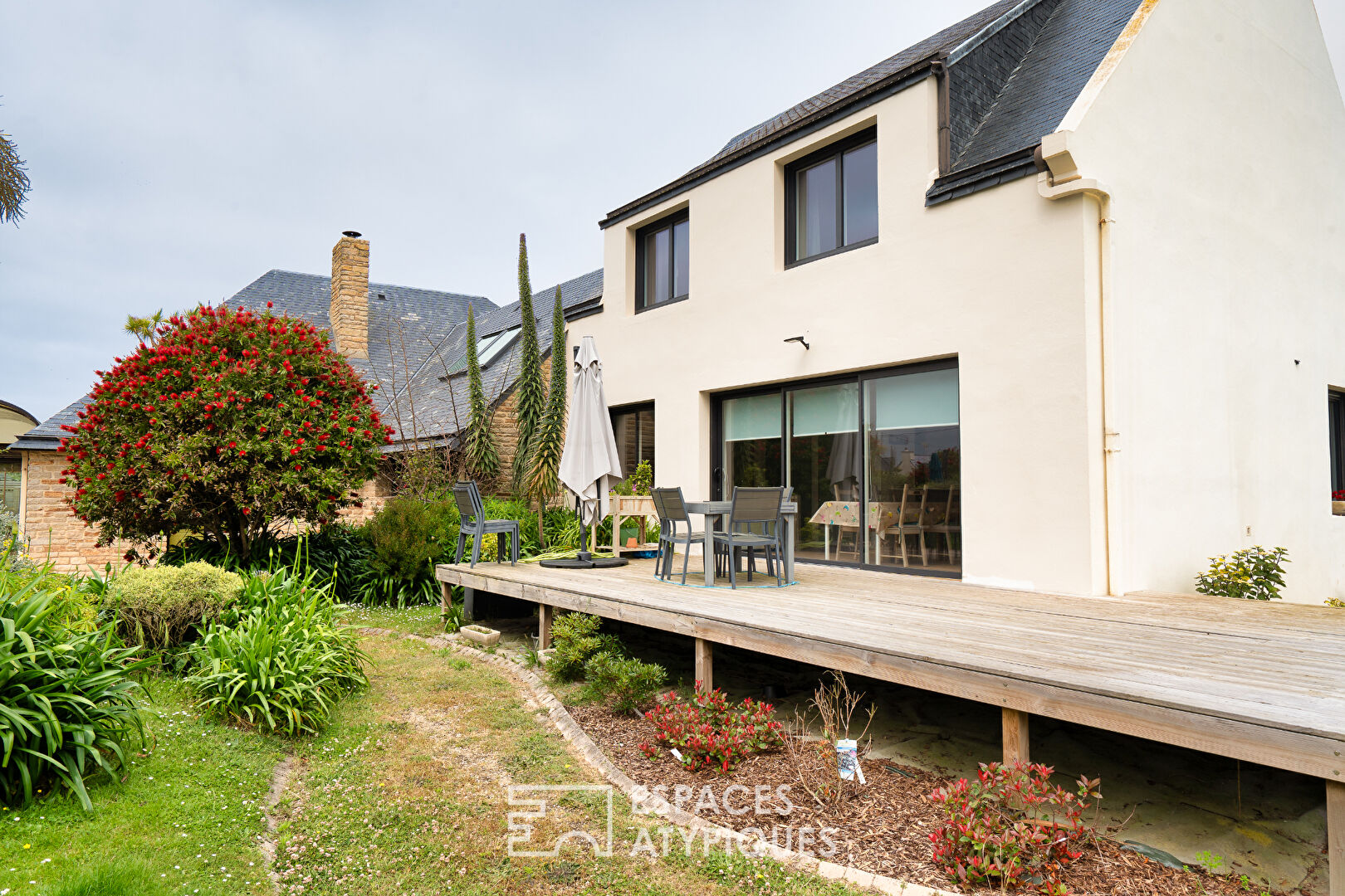 Santec – Two houses for an iodized lifestyle