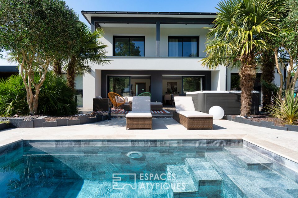 Maison architecte avec piscine