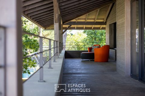 Villa d&rsquo;architecte confidentielle au coeur du Cabellou