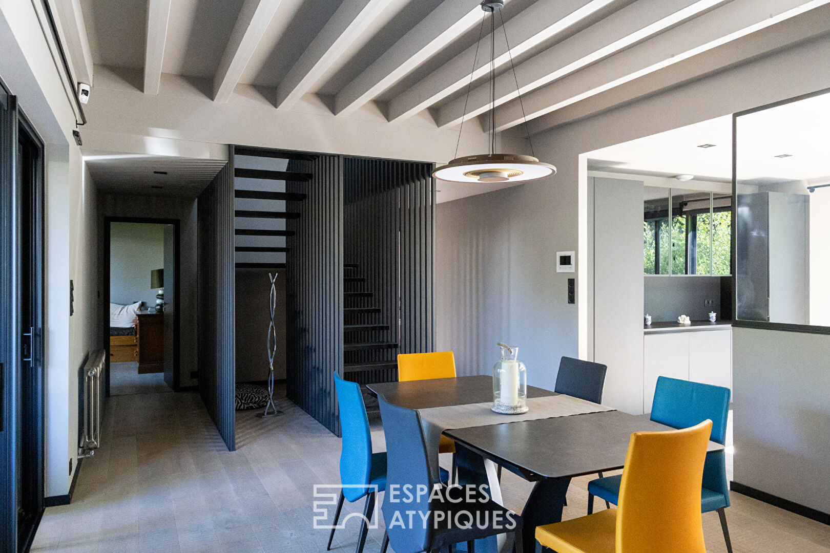 Villa d&rsquo;architecte confidentielle au coeur du Cabellou