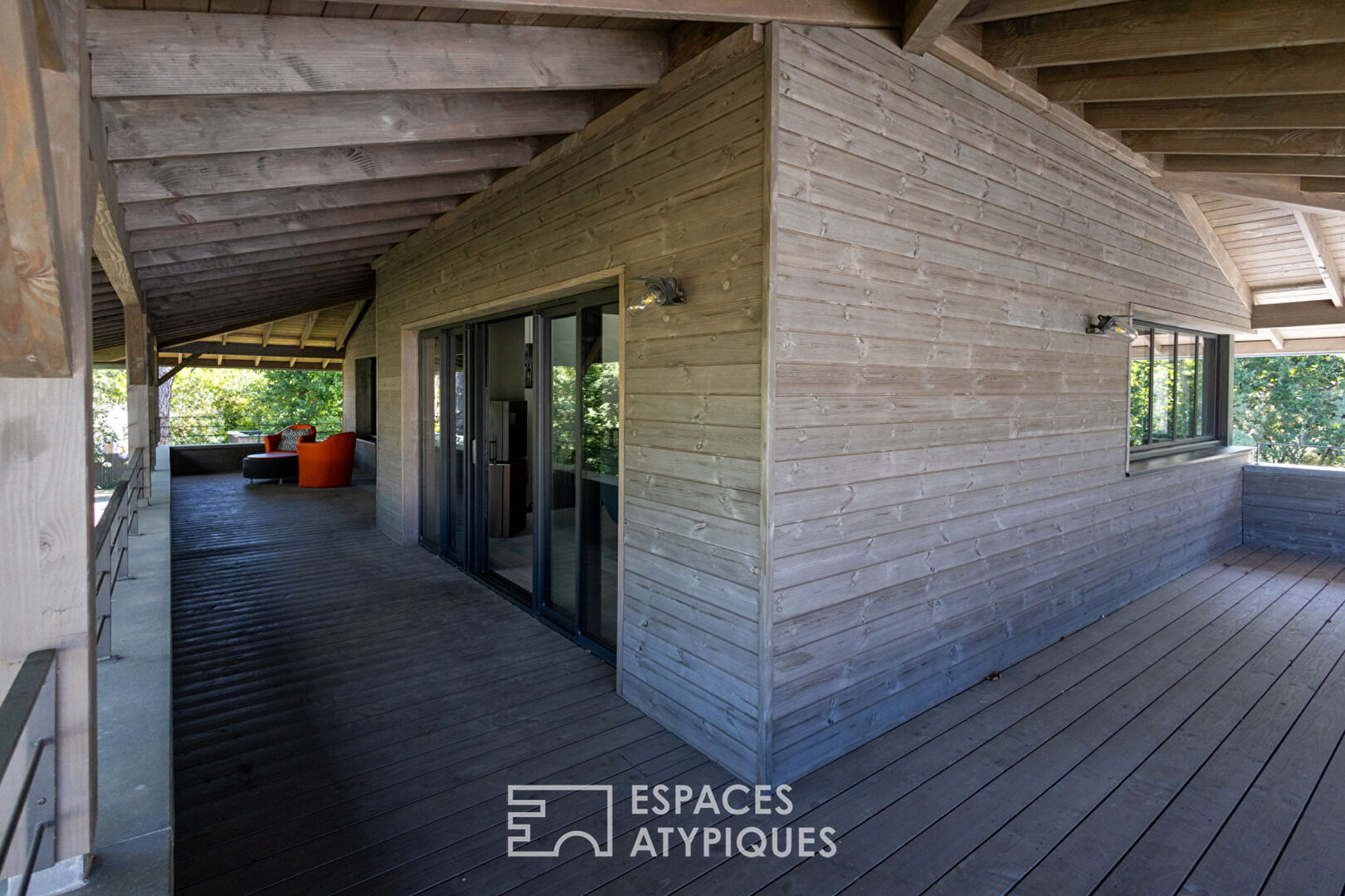 Villa d&rsquo;architecte confidentielle au coeur du Cabellou