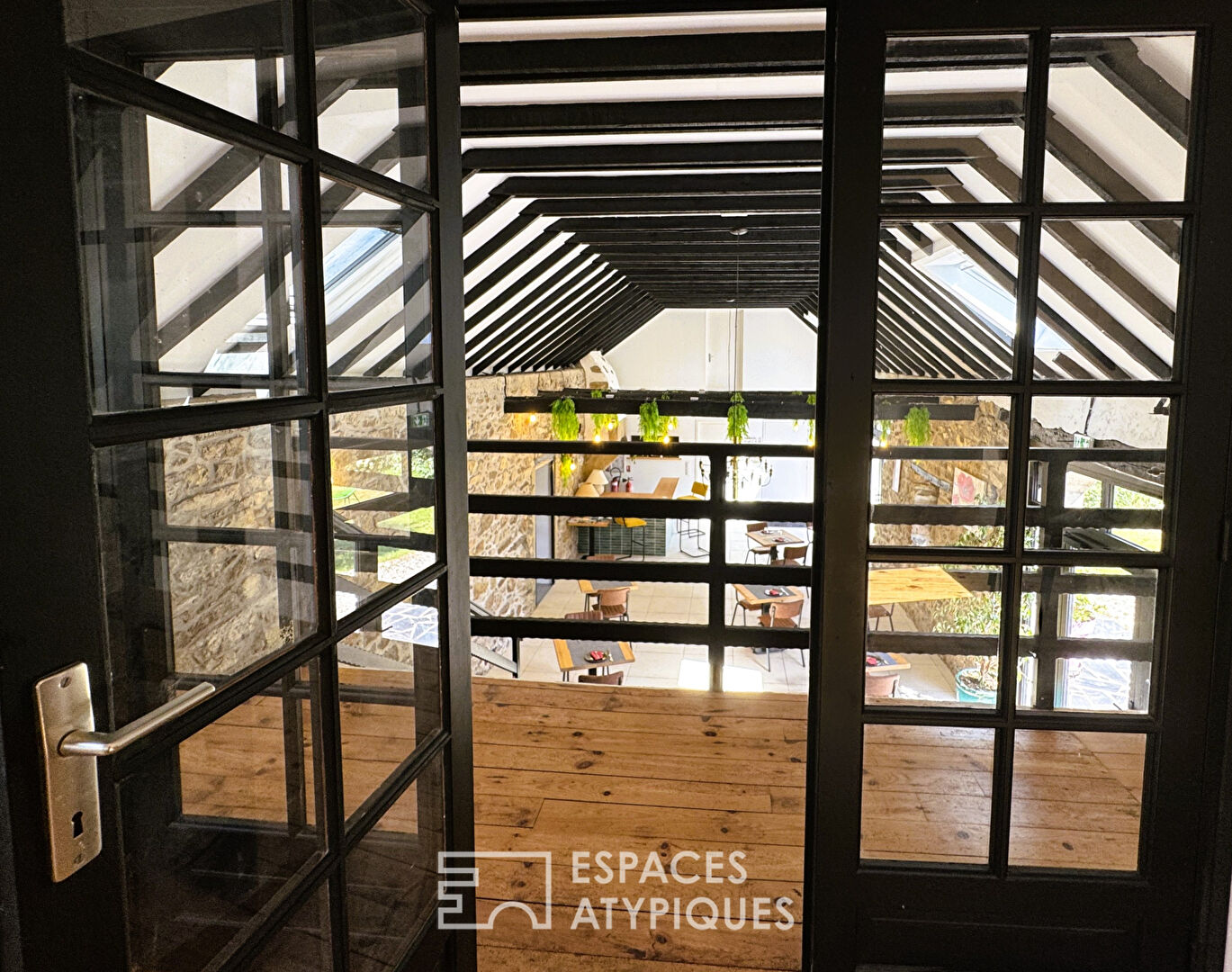 Ancienne ferme et ses chambres d’hôtes, au coeur de la nature