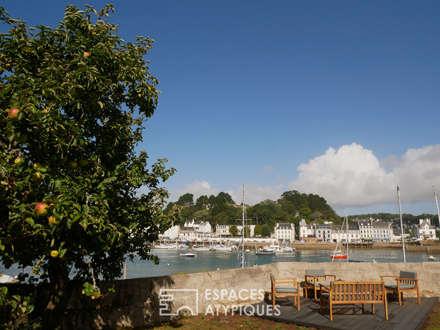 Appartement lumineux avec vue sur le port