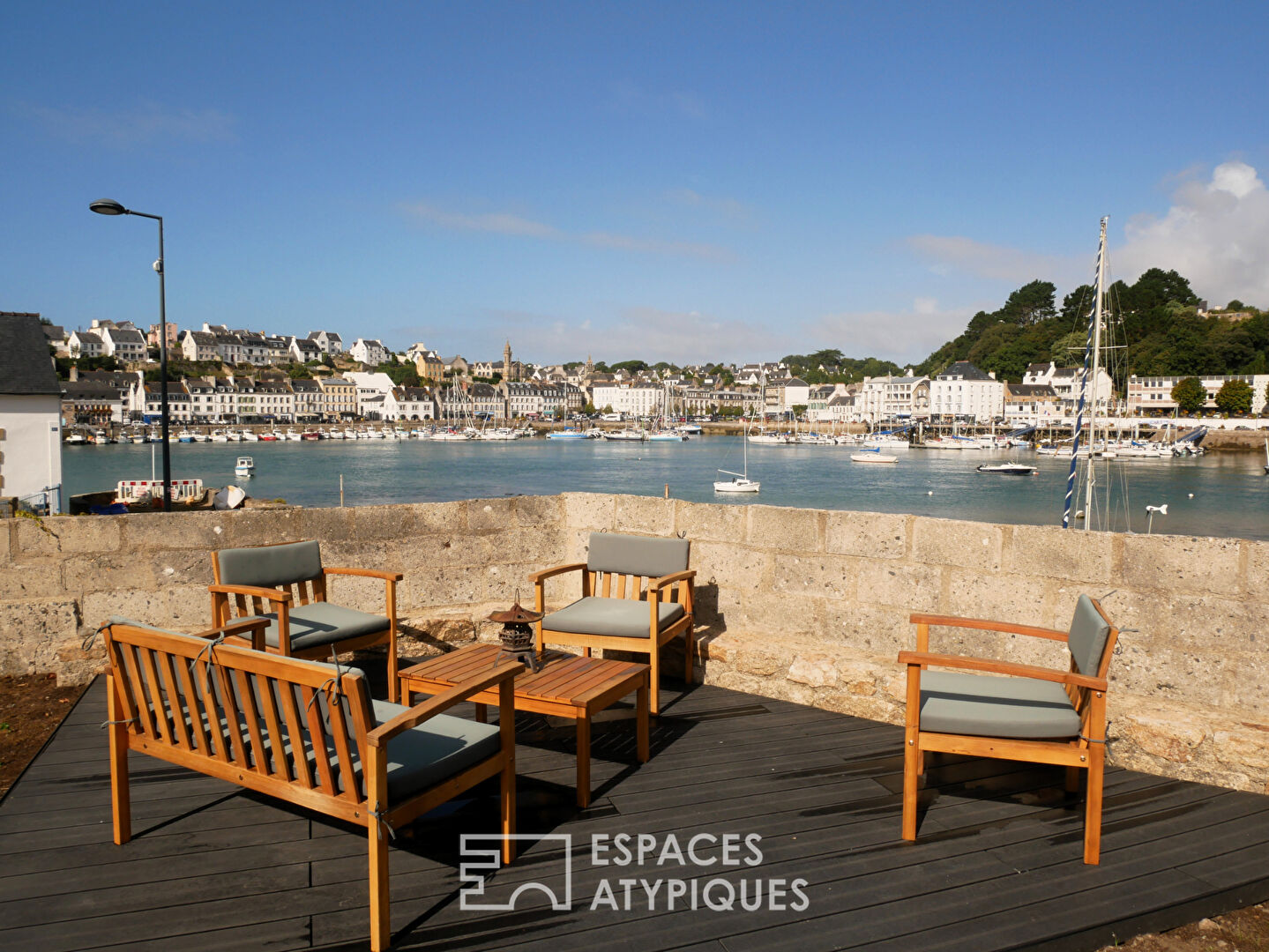 Appartement lumineux avec vue sur le port