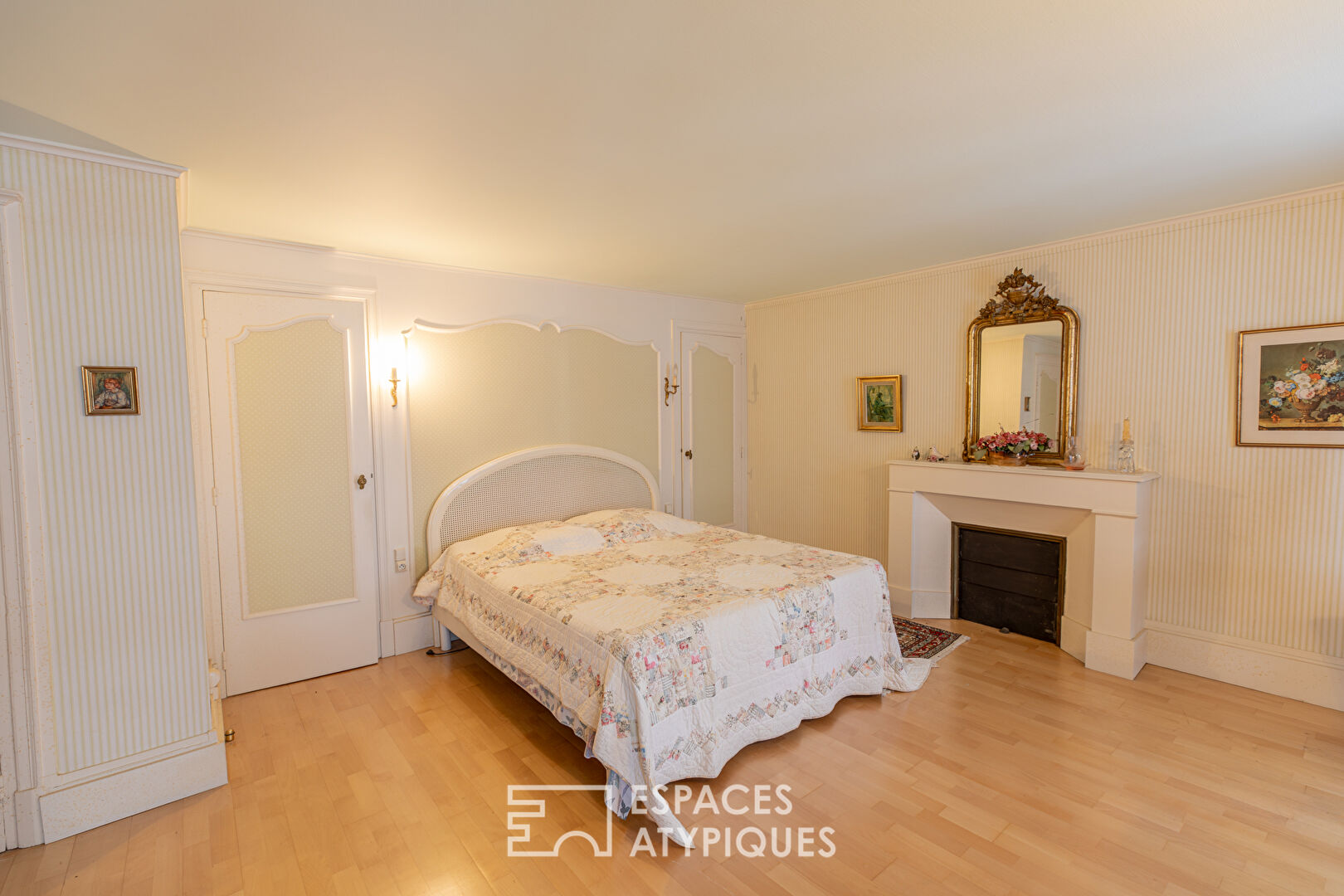 Charme d&rsquo;antan et potentiel rare au coeur du Triangle d&rsquo;Or