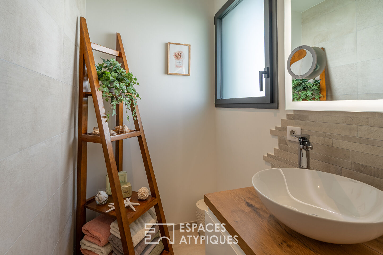 Maison d’architecte de plain-pied aux prestations soignées